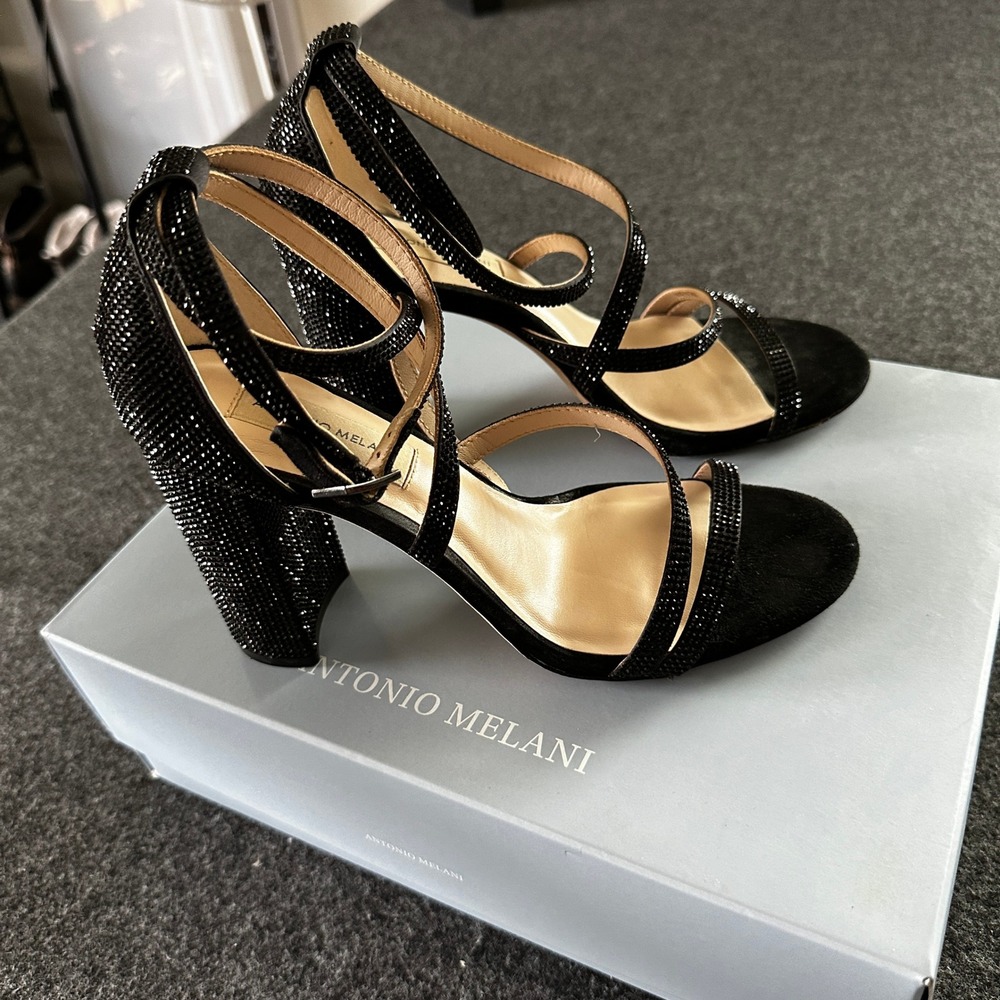 Antonio Melani Black Rhinestone Strappy Block Heel Sandals Size 8M Leather Sole
